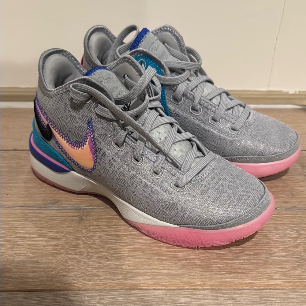 Nike LeBron Zoom Nxxt Gen 1984 Wolf Grey - Men’s Size 6, Women’s Size 7.5